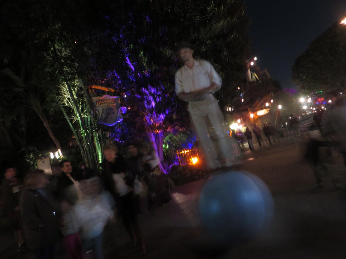 MouseInfo's tweet photo. This guy was on top of the ball all last night at the #Indy20 #APEvent at Disneyland
More: http://t.co/RRxf03TSTA http://t.co/Rgv6WNUWwn