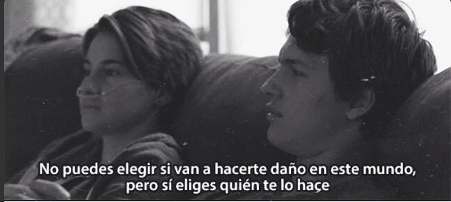 AntrpcAl's tweet photo. 'Confiar en una persona es darle el poder de hundirte' http://t.co/gIXXp7ec8Z