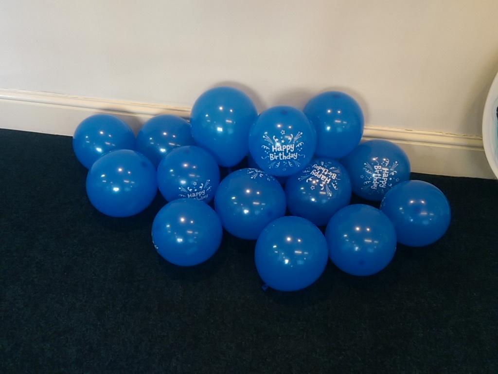 MeridianGrimsby's tweet photo. Land on a chick and you win a ballon with a prize inside #MBS http://t.co/WfxZAssSch