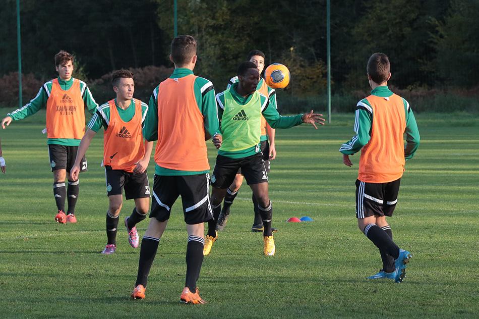 Et l'ASSE est la seule équipe encore en lice en <a href="/CDF_Football/">𝗖𝗗𝗙 🇵🇸</a>, en <a href="/CDF_Football/">𝗖𝗗𝗙 🇵🇸</a> féminine et en #Gambardella !