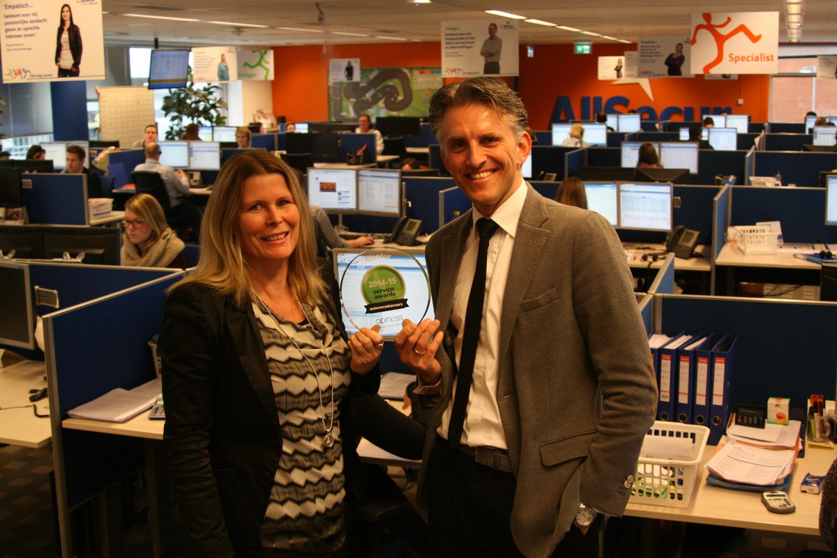 Allsecur heeft het 4e jaar op rij de Beste Service Award ontvangen van <a href="/Opiness/">opiness</a>! bit.ly/1AWz0or