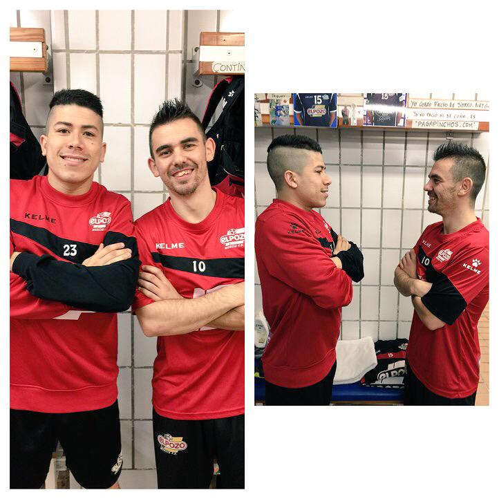 11miguelin11's tweet photo. Buenos días!Tenemos 1 duda en el vestuario quien de los 2 tiene mejor peinado?FV @franklin_lilo RTW @alexciezano jaja http://t.co/2SNHChuCf2