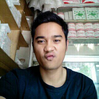 gustigilang's tweet photo. Gilangramadhan5678@gmail.com http://t.co/QddNWWFGJg