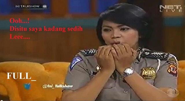 MahasPras's tweet photo. Disaat listrik padam dan perut mulai lapar! Di situ saya terkadang merasa sedih. http://t.co/GPXWHBhnPF