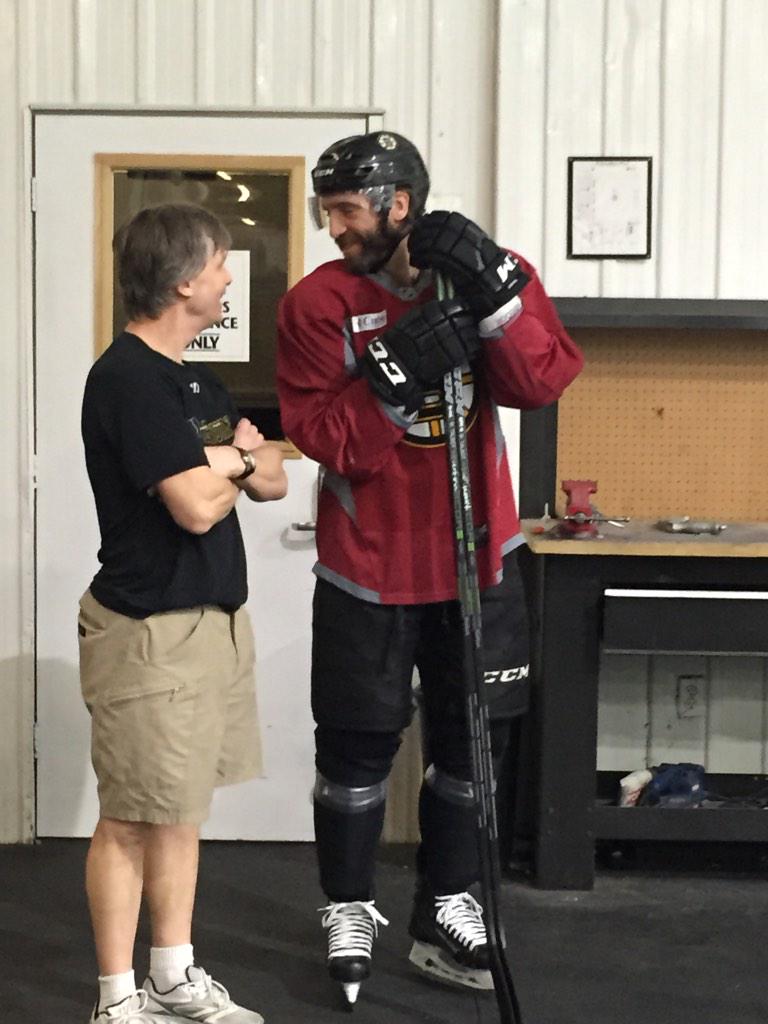 x - Boston Bruins tweet media