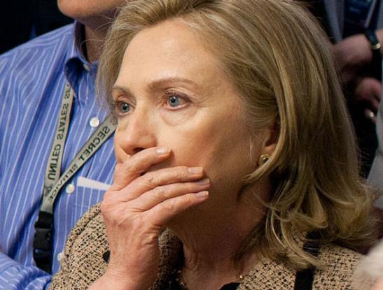 Hillary Clinton leaked e-mail story to New York Times before tweet