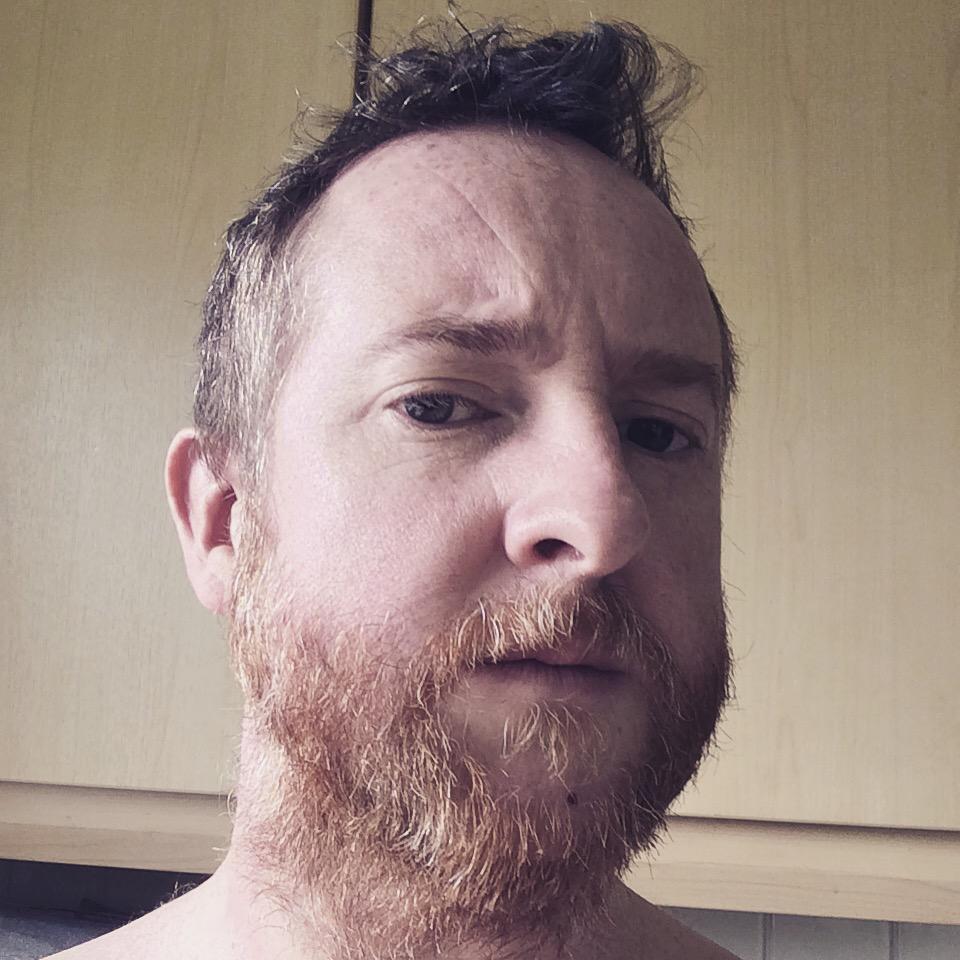KevCawley's tweet photo. Had to trim the beard, #springbeard http://t.co/e3PNWGnFi6