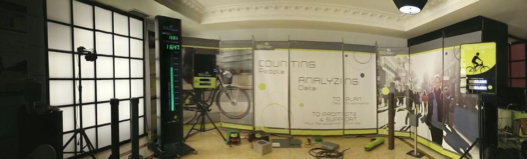 Tec_Sustentable's tweet photo. Toda la muestra tecnologica para peatones y bicicletas 2015 en display http://t.co/paSzsZR3j8