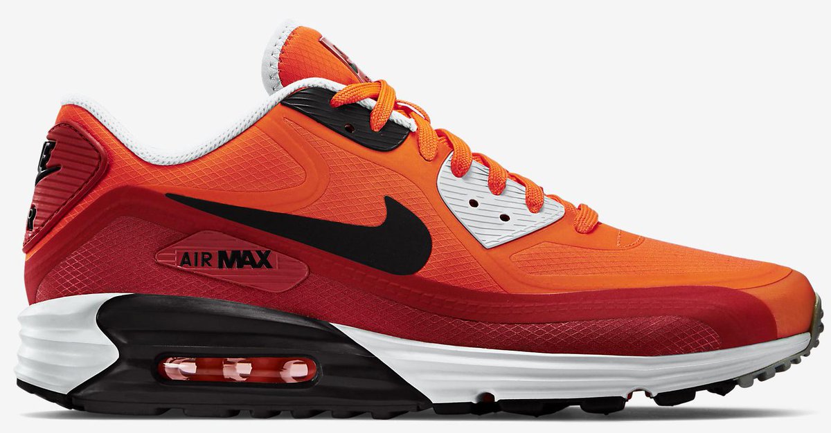 sneakerfiles's tweet image. STEAL: Nike Air Max Lunar90 Water Resistant in 4 CWs for $87.98 (Reg. $140) Code OWNIT
Link: bit.ly/1GRwCQI