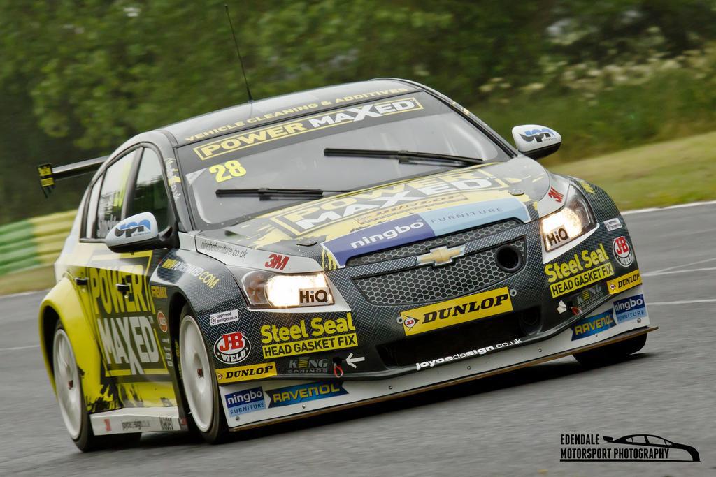We're pleased to confirm that we'll be print partner for <a href="/UKPMR/">Power Maxed Racing</a> in the 2015 #BTCC c'ship. (Image - @Edendale_Photo )