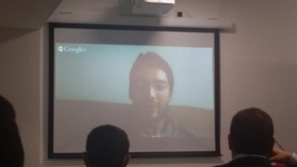 jorgeosuna666's tweet photo. @kinisoftware, orgulloso churretín de pro, cuenta en riguroso diferido cómo llegó a @Tuenti . En #meetMITTIC http://t.co/nggVwuV1wN