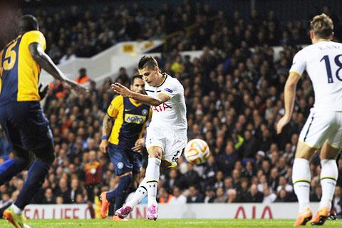 Happy 23rd birthday to Erik Lamela. 