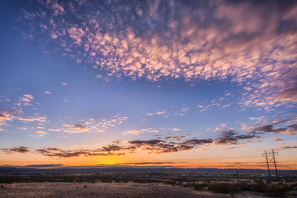 inlightful's tweet photo. #Sunrise in Polvadera, #NewMexico today!
#nmwx #SocorroCounty #nmtrue #nmphoto #landofenchantment #ILoveNM http://t.co/wig14NDSRm
