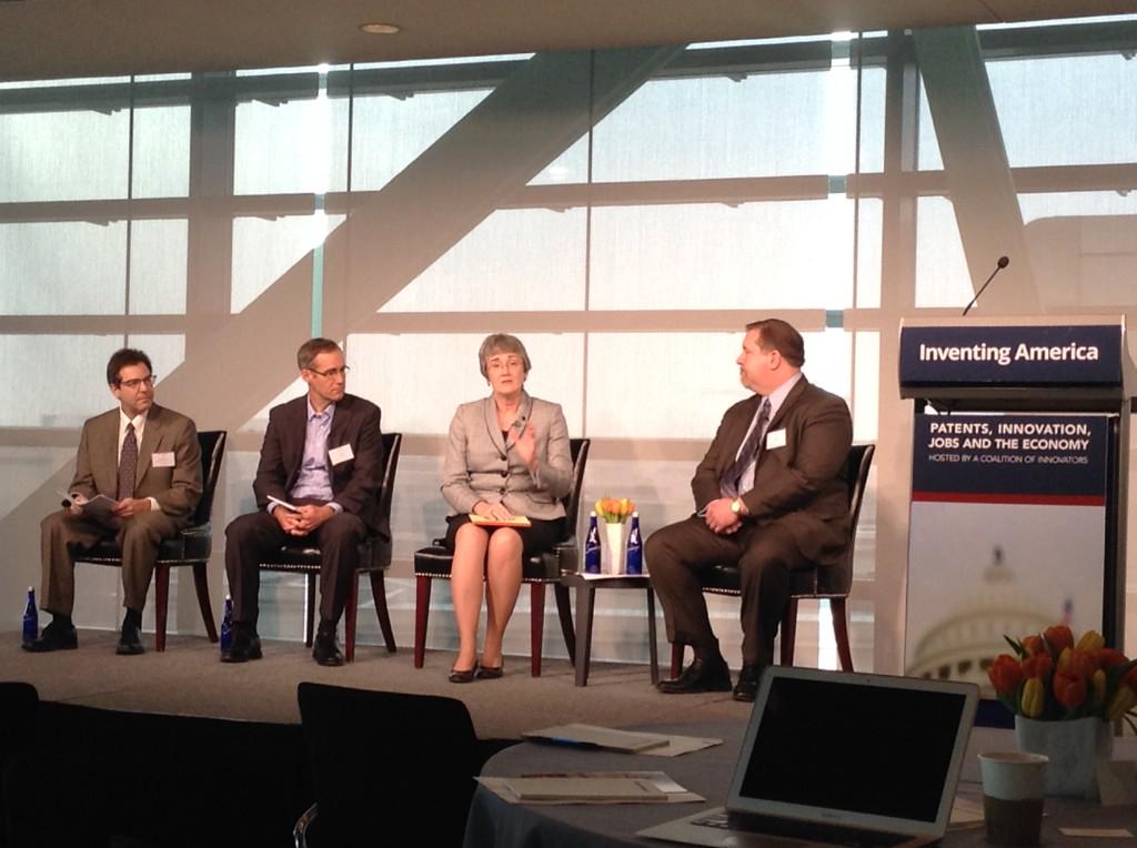 QualcommPolicy's tweet image. Startup and university perspective on patent reform at inventingamerica.org conference #strongpatents #FixPatents