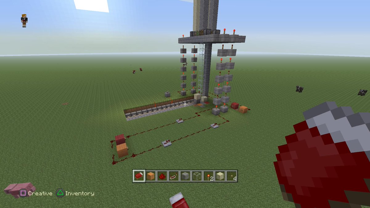 PSfourMinecraft's tweet image. The start of connect 4 in minecraft #PS4share