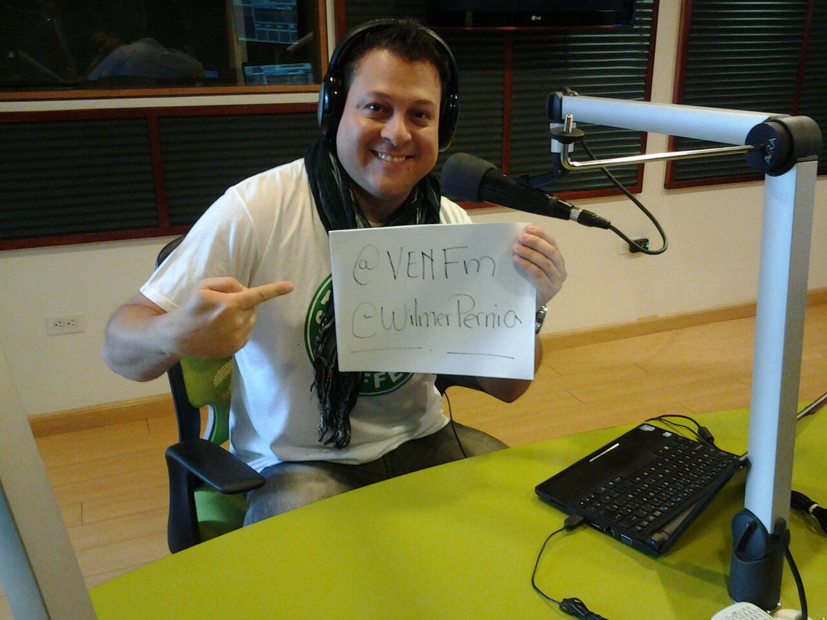 wpernianegocios's tweet photo. Participa desde ya! sube tu mejor foto con nuestras etiquetas por 2 entradas para el cine este viernes 6-Mar @VENFM http://t.co/iHYgQIjAxA