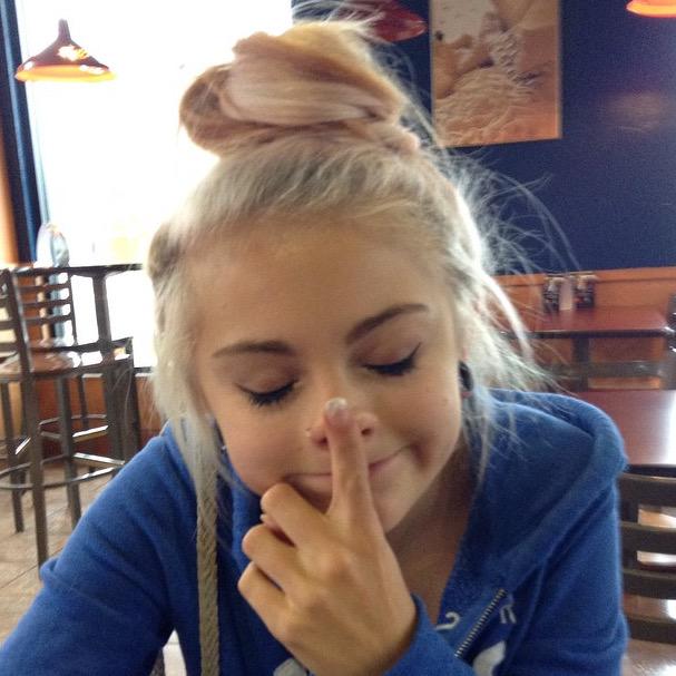 “<a href="/iLikeWGW/">iLikeWGW</a>: WHITE GIRL WEDNESDAY!!!!  I wanna see some white girls” there you go 😂✌️