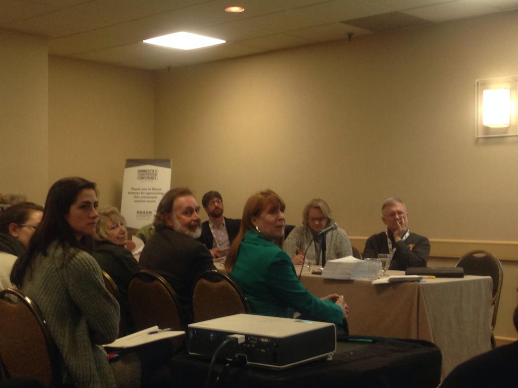 TangQin's tweet photo. #Mntc2015 
Transportation's impact on the quality of life. Session moderated by former Com Tom Sorel @TomSorelMpls http://t.co/9HQ5LHTBzt