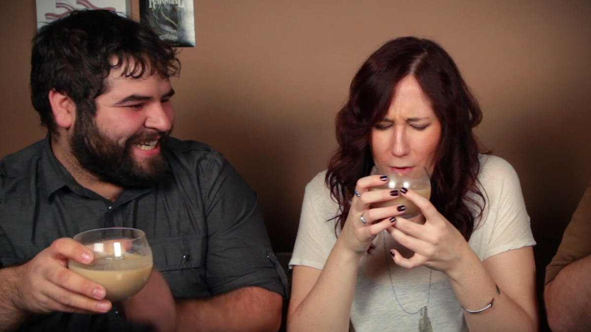 AshsStash's tweet photo. #Vomface. #letsdrink @Bread_Eagles http://t.co/OP1U9CoamN