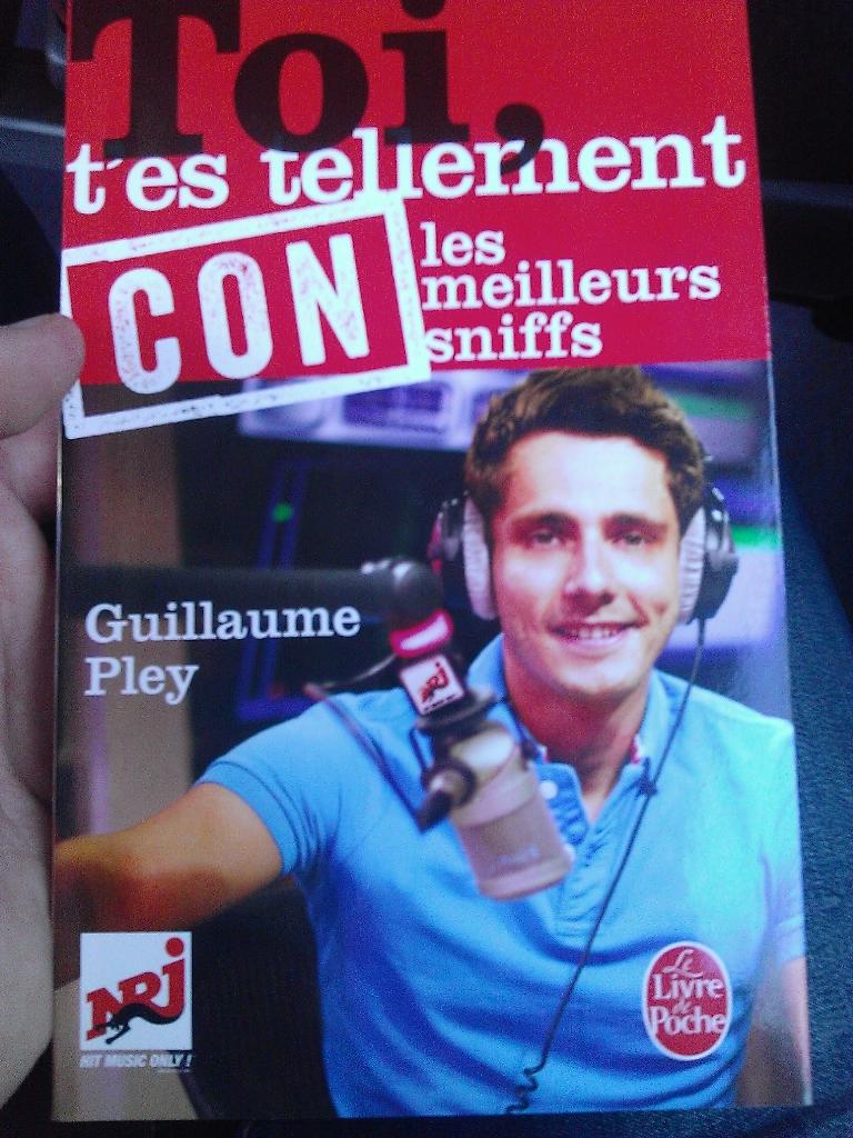 Blindasun's tweet photo. @guillaumepley c'est bon je l'ai  manque plus que la dédicace :D http://t.co/x4ONlycg4r
