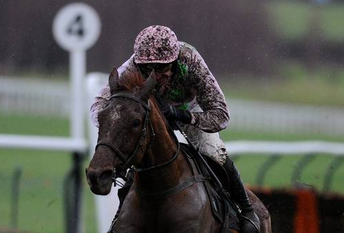 BetfairRacing's tweet photo. The 2015 Festival is a bit passé, says @LynchyTF, who previews the 2016 #CheltenhamFestival. http://t.co/AbGkP80UBS http://t.co/YgS7xmfHYa