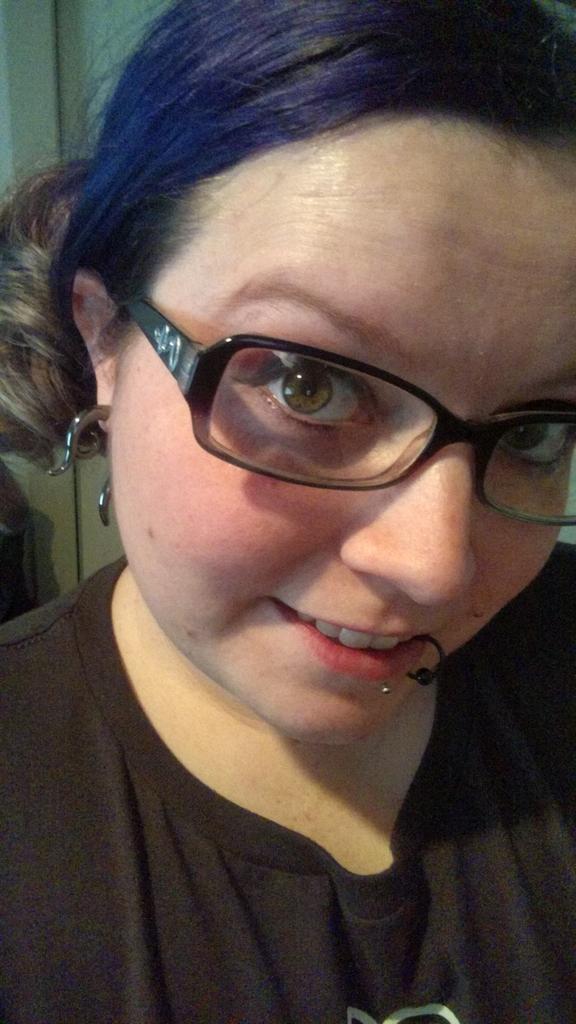 TW Pornstars Hookah Smoking CBer. Twitter. Time to vote! Should I