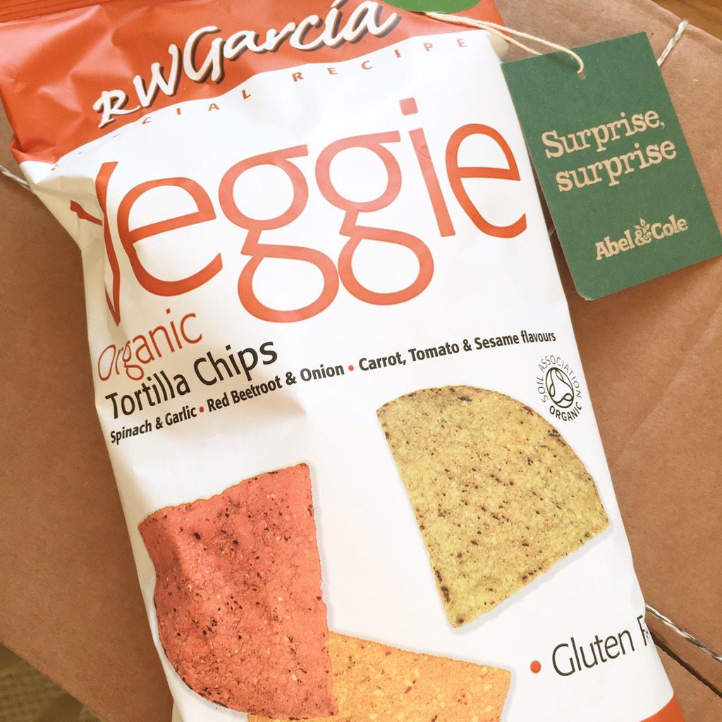 Cleanfeasting's tweet image. This is why I love @AbelandCole - the longest day made ten times better when you get this with your veg box #surprise