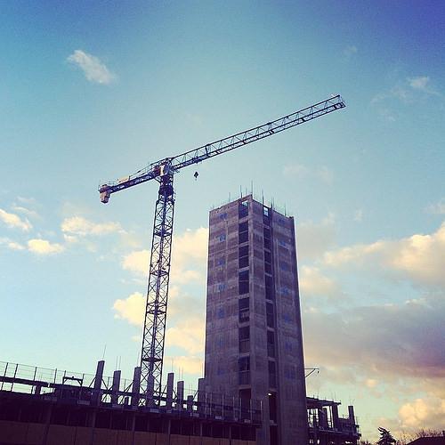 garinickson's tweet photo. #CraneSpotting in #London http://t.co/N94TejZx1X