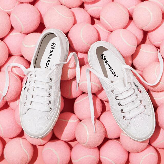 SupergaUSA's tweet photo. Baller status in the 2750 COTU CLASSIC 🎾 (http://t.co/11Lm0UBFr6) http://t.co/LTVOXCfy6t