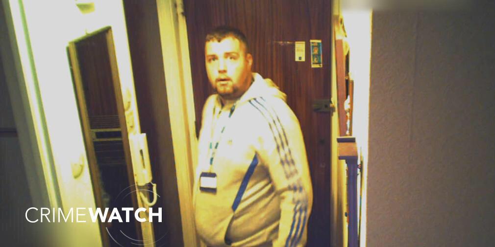 RT, male involved in several distraction burglaries targeting the elderly. Pic -<a href="/BBCCrimewatch/">Crimewatch Live</a> ^818SX