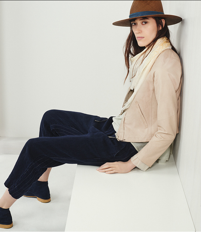 Janessa Leone tweet media