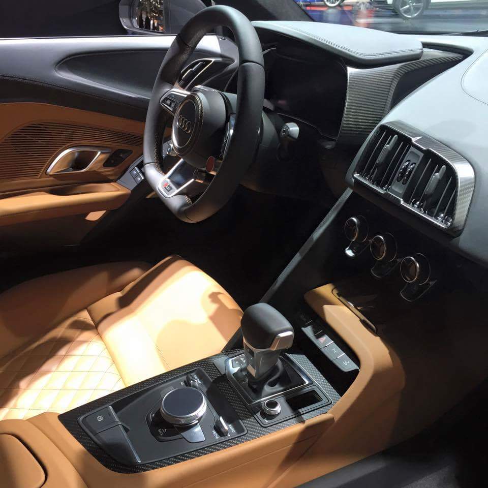 AudiBloem's tweet photo. Some more beauties at the Geneva motorshow. http://t.co/VogCRRjiqw