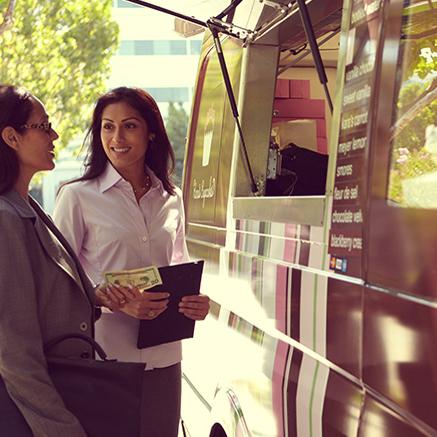 We're back @BishopRanch 1! Stop by for a #sweet treat! We'll be here until 2p! #KarasCupcakes #BishopRanch1