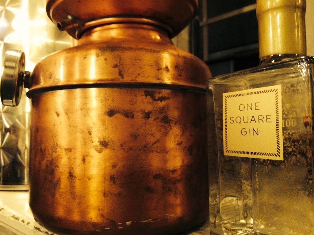 loubgray's tweet photo. The new #OneSquareGin @sheratonhotels @SheratonEDI has heather in it as well... http://t.co/9bbUrDe0VE