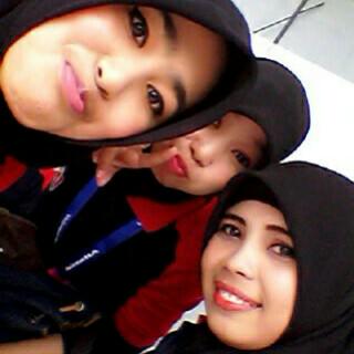 temancurhatttt's tweet image. Dian , Lina #Kima meeting + Training #TelkomseL #SimpatiLoop #Alfamidi