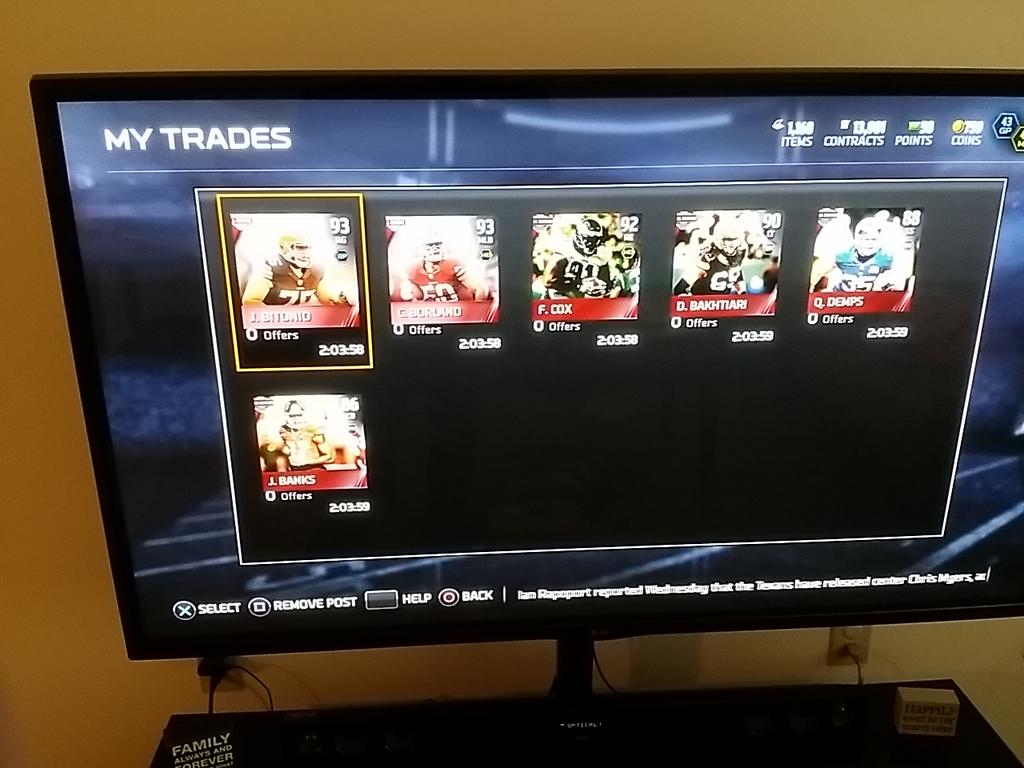 arogers260's tweet image. Small giveaway! Rt is all that is needed to enter follow if you'd like. Winner selected from twitterdraw tom evening