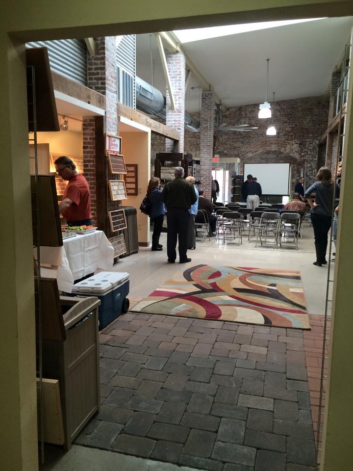 757_Brick's tweet photo. Today we learned how laticrete can cut costs for veneer installation. #LaticreteMVIS #Laticrete @laticrete http://t.co/k3KCXF4XIP