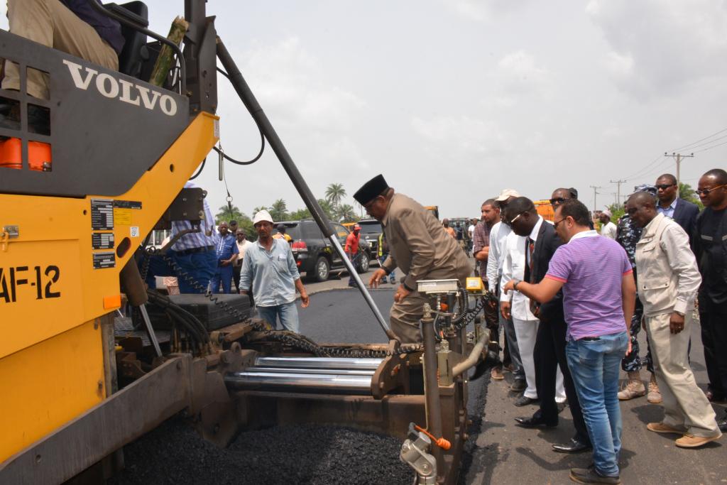 It will also reduce the time of travel on this route, road crashes and cost of maintaining vehicles plying the road