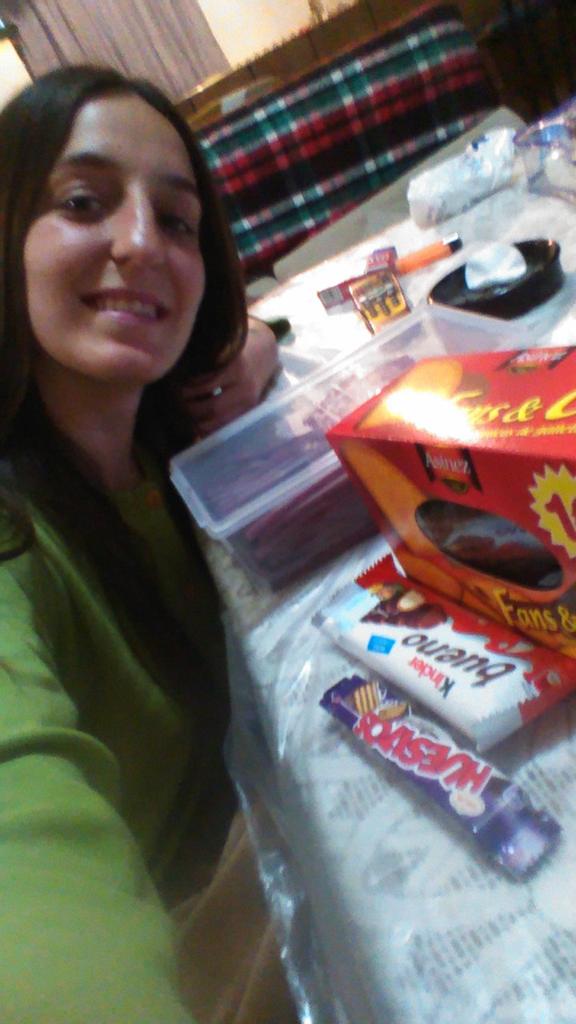 beeleenpozo's tweet photo. Una de chuches 😄👏👏👏 @diente24 http://t.co/xxS8Z7gqOf