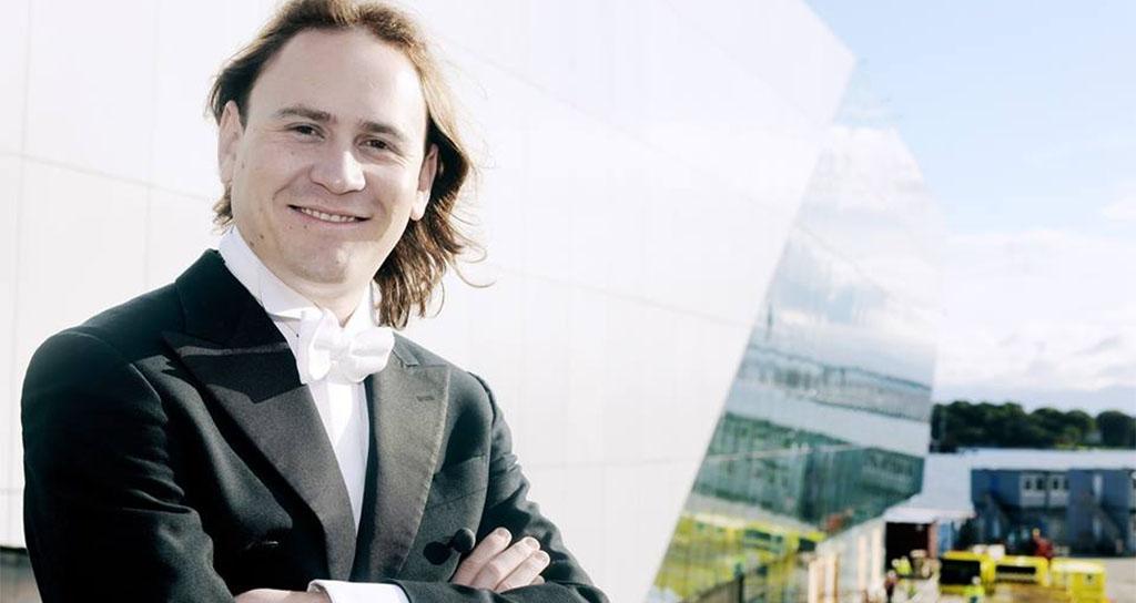 Christian Vásquez <a href="/CVasquezU/">Christian Vásquez</a> debuta en la #ópera con "Carmen" de #Bizet | EL UNIVERSAL eluniversal.com/arte-y-entrete…