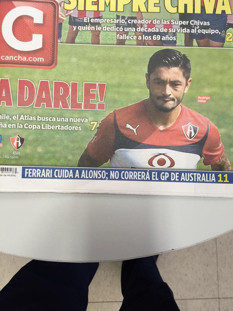 Diegomtzc's tweet photo. @SanCadilla muy bien informados de la F1 en el periódico cancha ! http://t.co/i8yU81MU6A