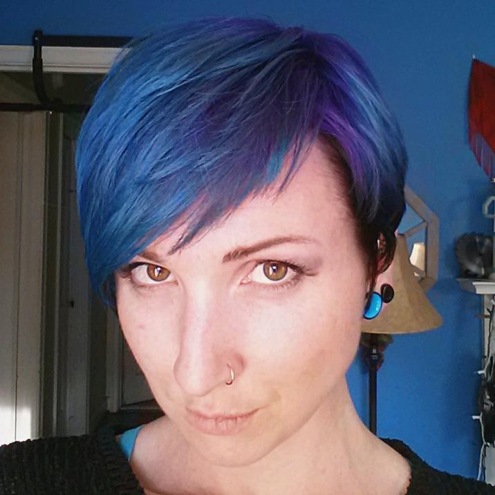 barista_bg's tweet photo. I'm coining the term #shombre for short ombre #LoveMyPixie http://t.co/QIBS8UivfU