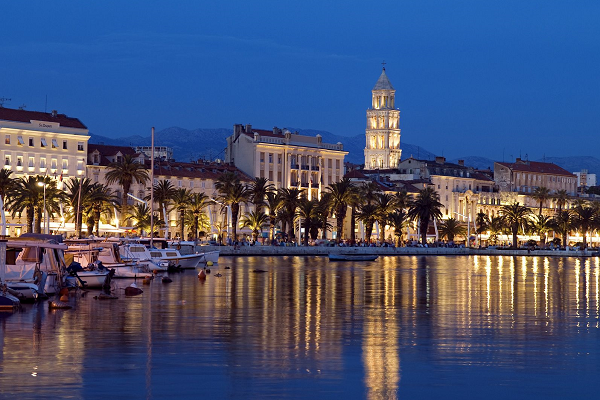 airglasgow's tweet photo. Discover the best of Croatia and fly direct from Glasgow Airport to Dubrovnik and Split http://t.co/ogLaTQUFoh http://t.co/BZS8H13ZtE