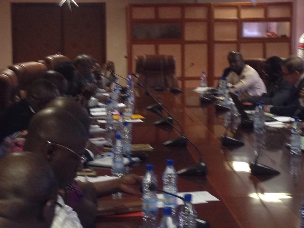 sbeebj's tweet photo. En prélude à la mise en œuvre du Second compact, des délégations du MCA Benin et du #MCC Washington au siège SBEE. http://t.co/Ev6DOA0Gl2