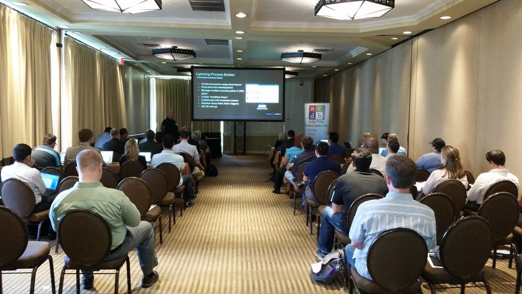 marisahambleton's tweet image. Looks good! @McodyAVDB #golightningfast #thx for the sweet setup!