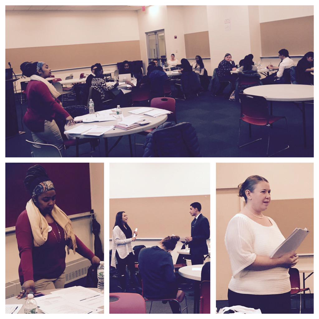 DwrobertsMs's tweet photo. Conflict Resolution/Problem Solving Seminar @StJohnsU @Kimberly4Target @JoeMarando699 http://t.co/eXU4H8hFvR