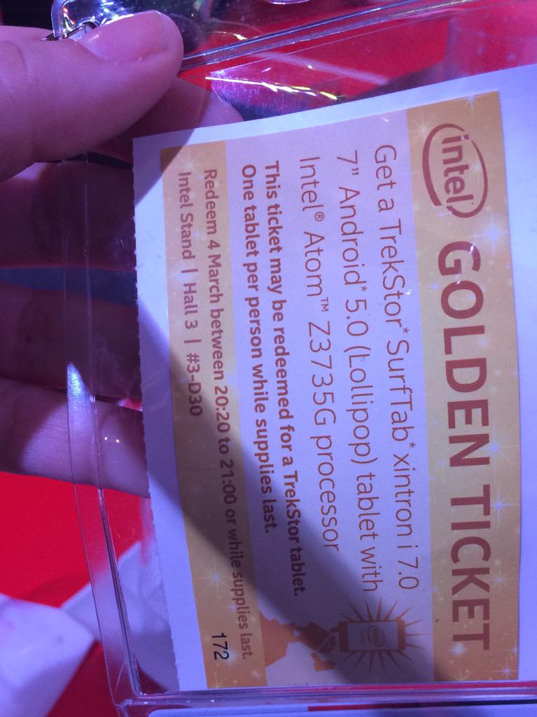 evelinmoreno's tweet photo. #MWW2015 #MWC15 @MWC_Barcelona #MWCSelfie #IntelAndroid #IntelParty #intel http://t.co/1q9D41LZz6