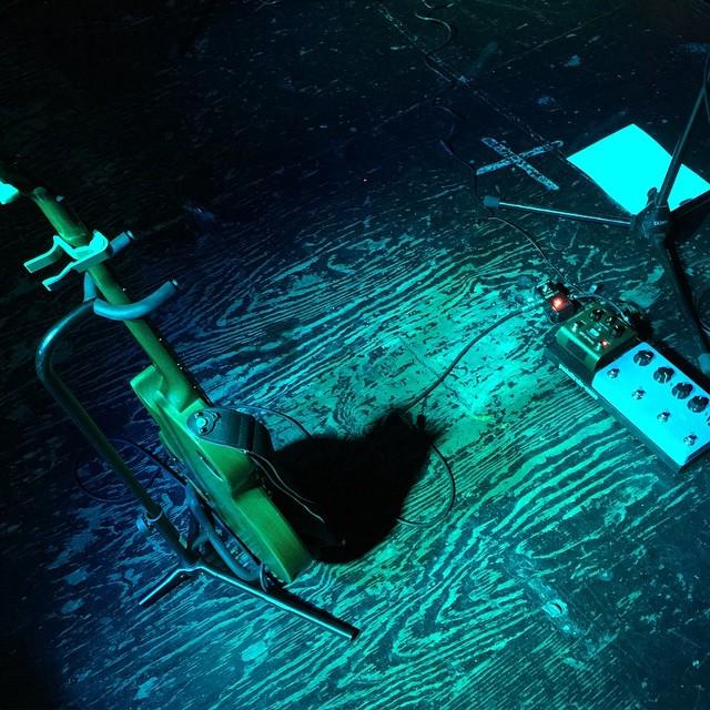 thenepotist's tweet photo. This is my stage. There are many like it, but this one is mine. Er, for the next 45 minutes. http://t.co/NIO7G6Yh1A http://t.co/ScIj4BVaXf