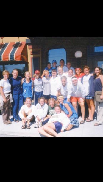 jillkonopka's tweet image. Throwing it way back! Geneseo State Field Hockey #Fall99 #SophSeason #AllBlue  #BottomRight #YelloBandana #D3