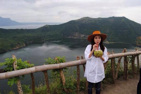ygstanobsession's tweet photo. @krungy21 How are you? #dara #goddessD http://t.co/6rjjaKKffK